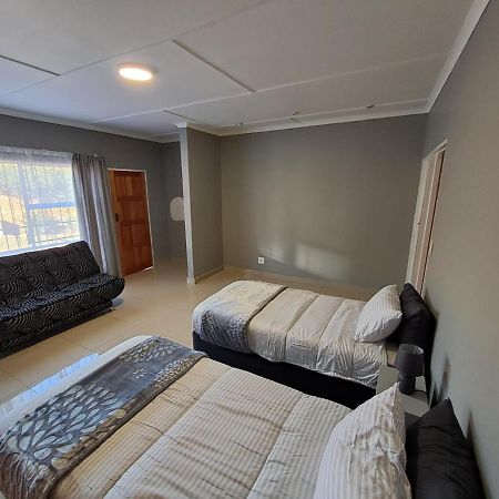 Rocky Hills Guesthouse 彼得勒蒂夫 外观 照片