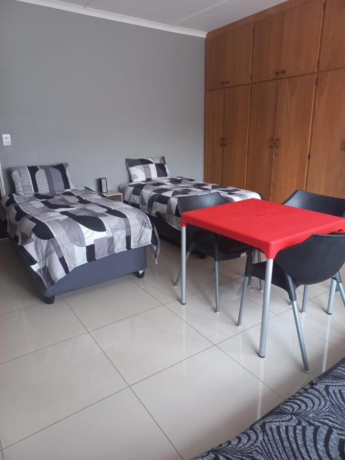 Rocky Hills Guesthouse 彼得勒蒂夫 外观 照片