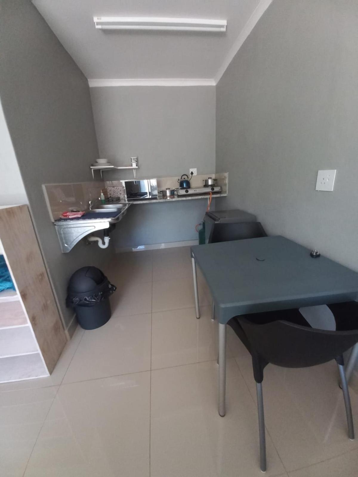 Rocky Hills Guesthouse 彼得勒蒂夫 外观 照片