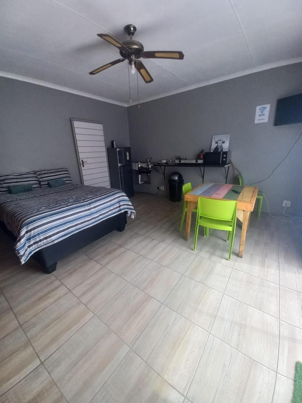 Rocky Hills Guesthouse 彼得勒蒂夫 外观 照片